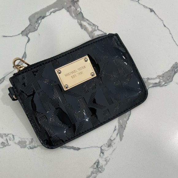 Michael Kors Wristlet - Picture 2 of 7